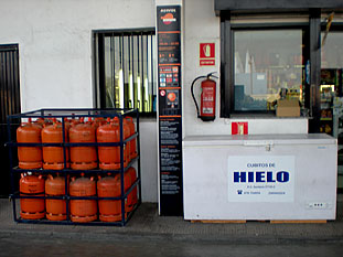 gasolinera1036.jpg